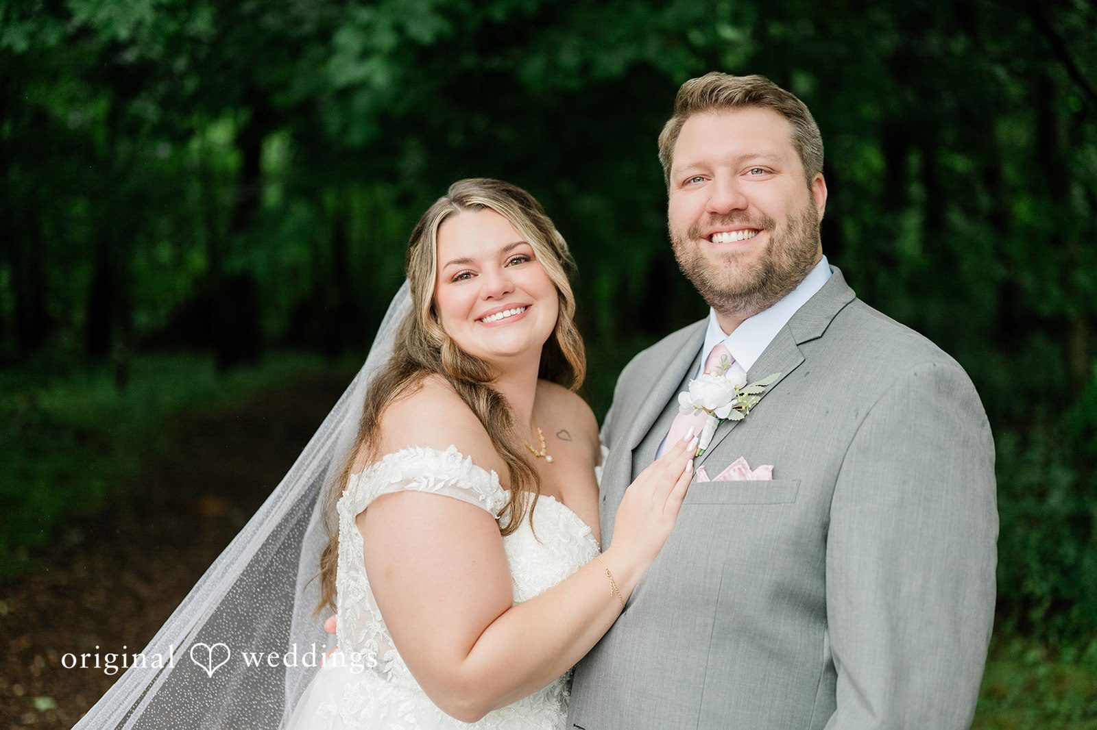 Steven and Alanna’s wedding portrait at Twelve29 captured by Milwaukee wedding photographers.
