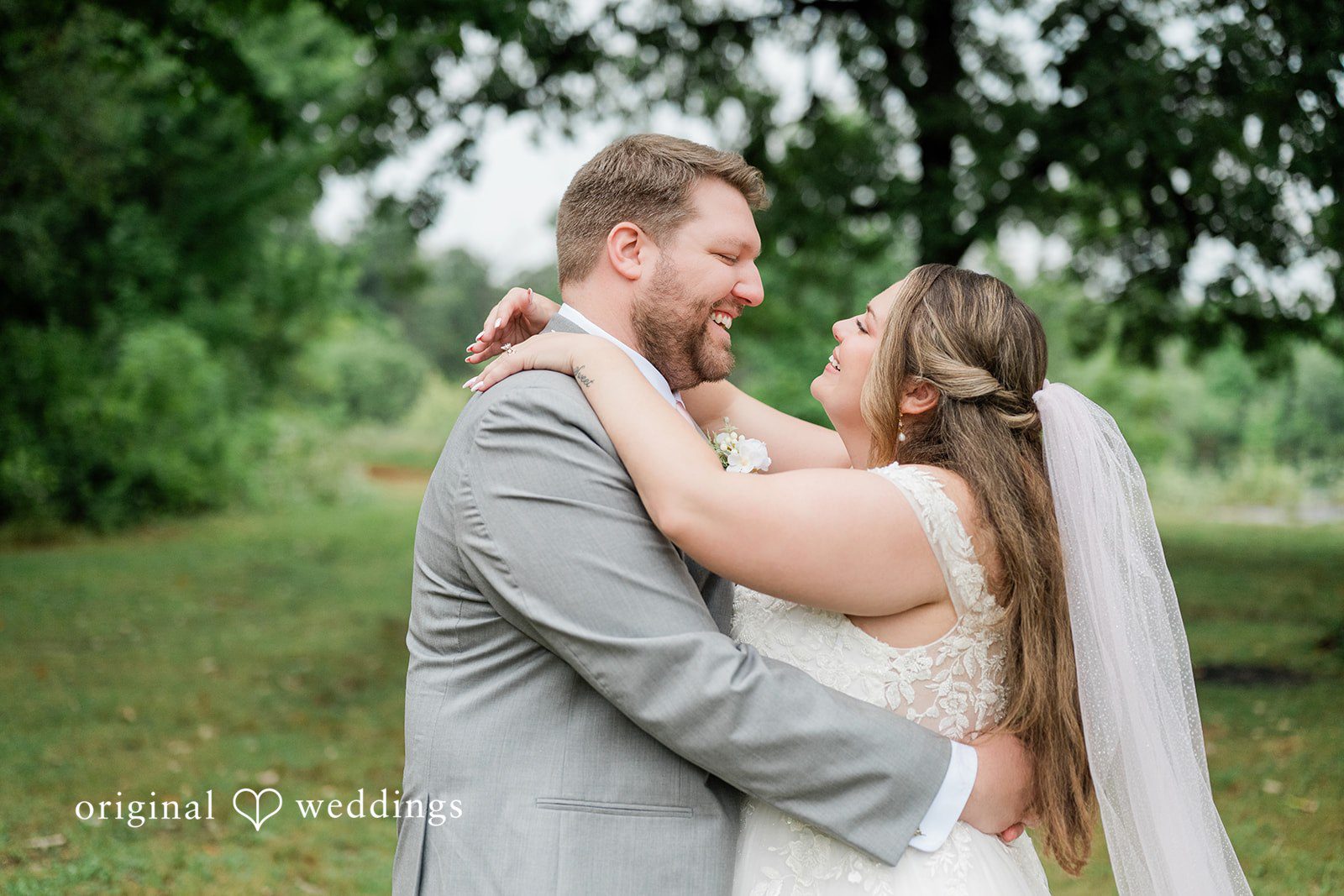 Steven + Alanna Milwaukee Wedding Photographers at Twelve29 | Steven & Alanna -