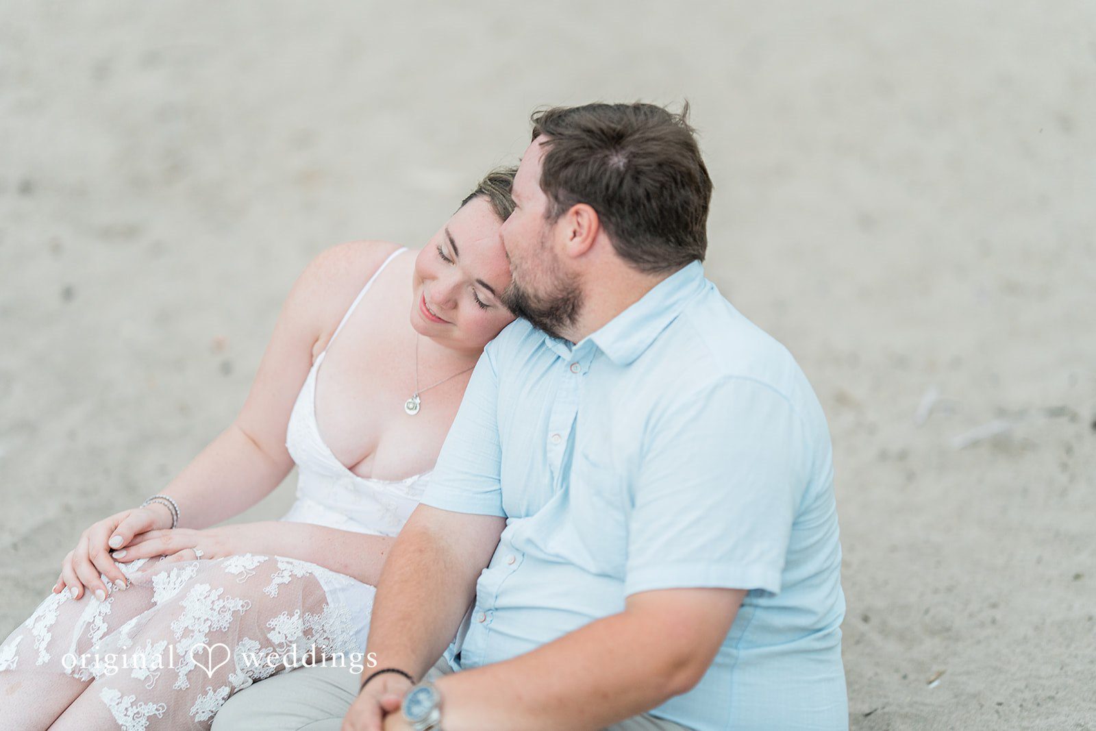 Maggie + Harrison Veterans Park and Atwater Beach Engagement | Maggie & Harrison -