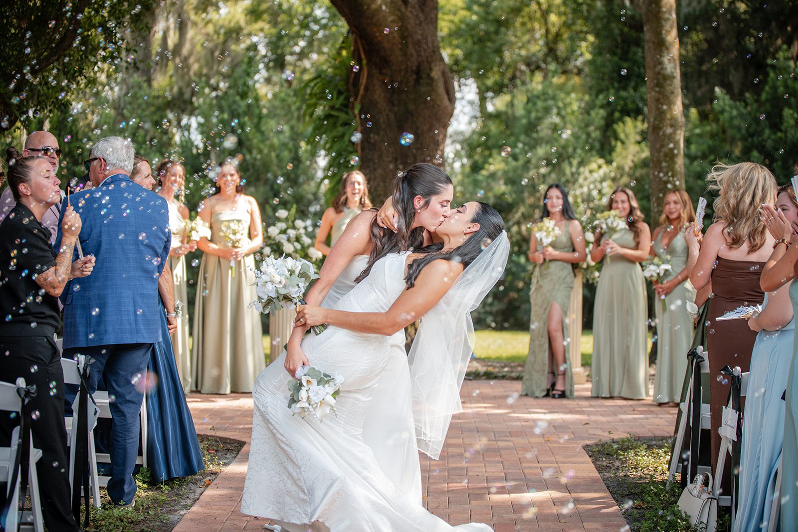 villa-festa-timeless-orlando-alondra-madison-017-17 Brides walking back up the aisle