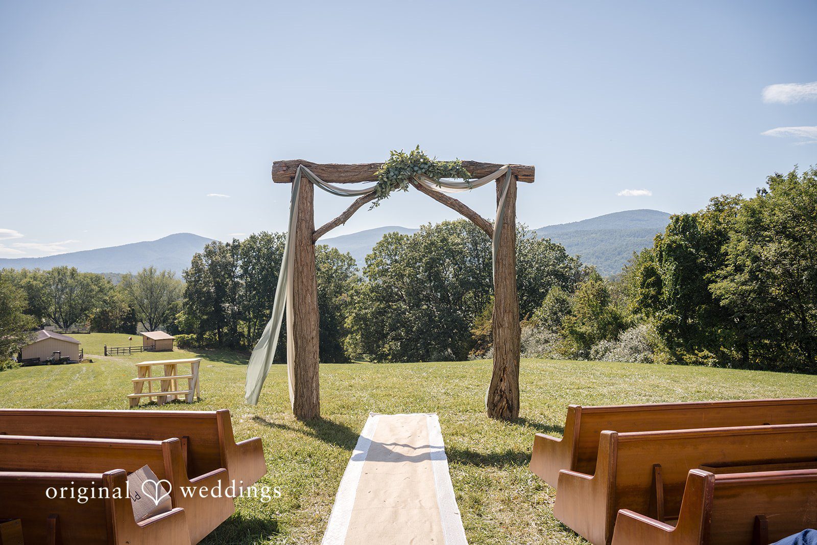 Shelby + Eli The wedding ceremony space