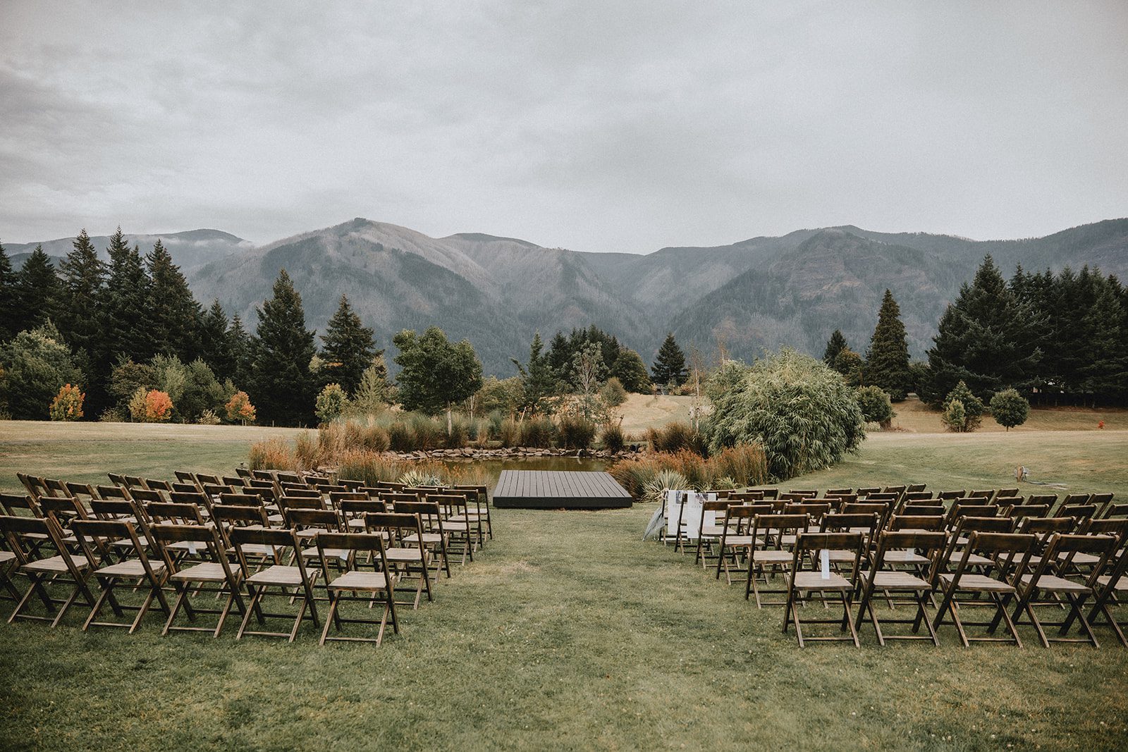 wind-mountain-ranch-rustic-portland-cj-rachel-p002-12 Ceremony seating facing the mountains at Wind Mountain Ranch