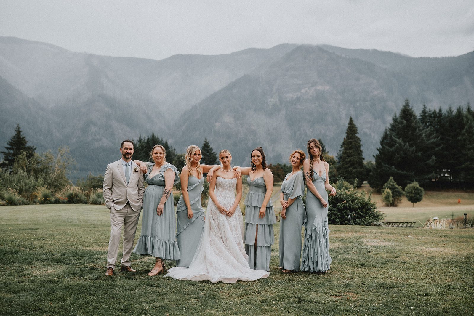 wind-mountain-ranch-rustic-portland-cj-rachel-p030-12 Full wedding party in the meadow at Wind Mountain Ranch