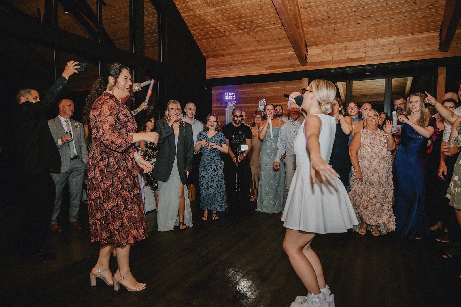 wind-mountain-ranch-rustic-portland-cj-rachel-p038-09 Packed dance floor at Wind Mountain Ranch