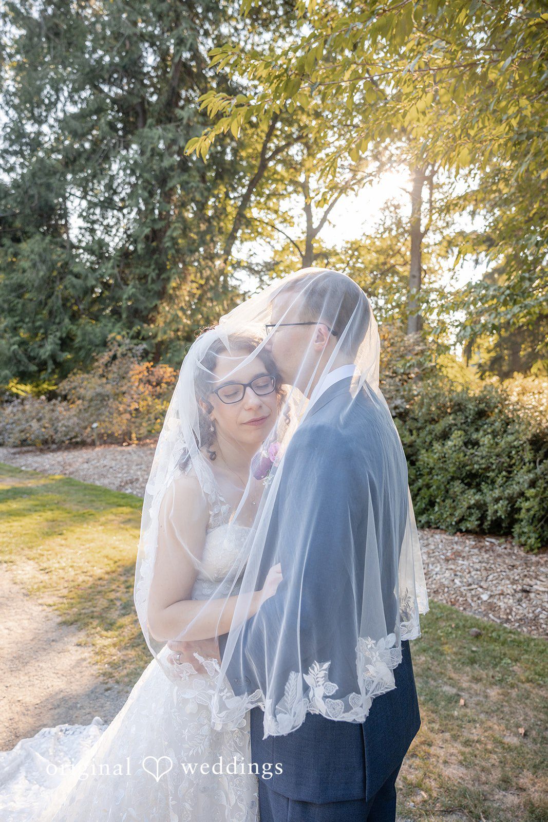 Aliana + William Seattle Wedding Photographers at Wisteria Hall | Aliana & William -