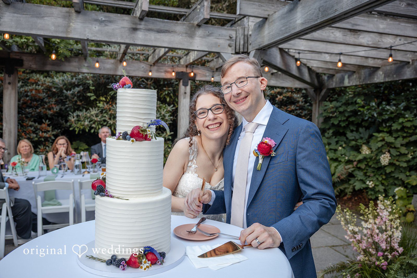 Aliana + William Seattle Wedding Photographers at Wisteria Hall | Aliana & William -