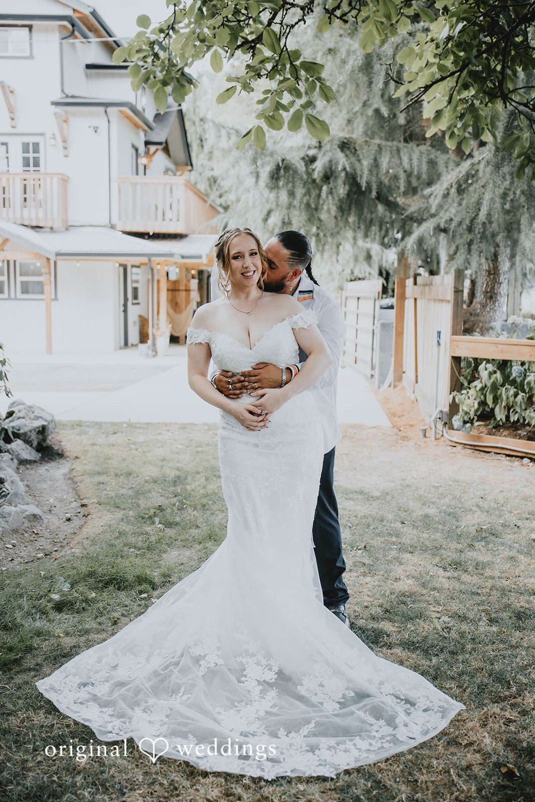 Alex + Simon Newlywed portrait